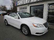 Chrysler 200 2dr Conv Touring Touring 2012 - Photo 2