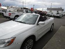 Chrysler 200 2dr Conv Touring Touring 2012 - Photo 9