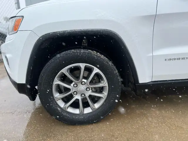 2016 Jeep Grand Cherokee 4WD Limited | Command Start | Heated Se - Photo 10
