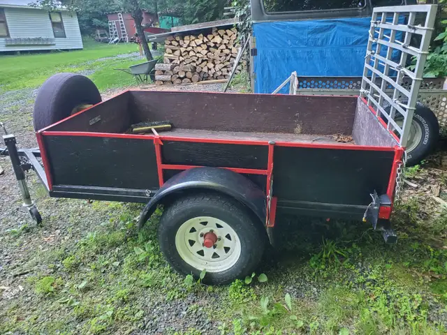 UTILITY  TRAILER - Photo 2