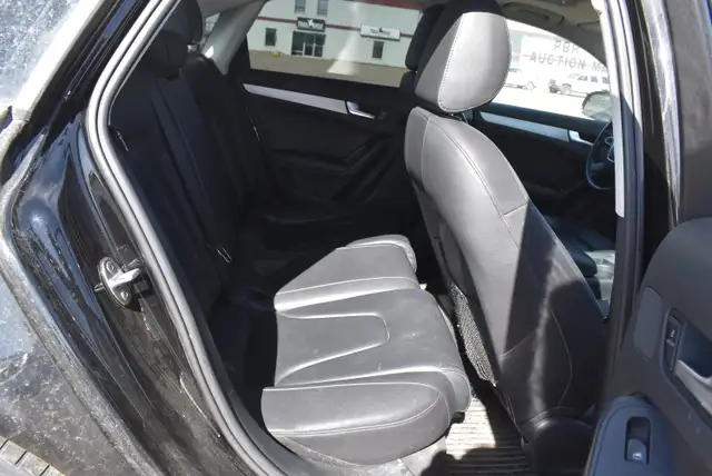 2011 Audi A4 2.0T Sedan quattro Tiptronic - Photo 20