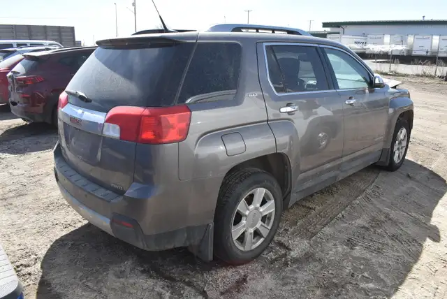 2011 GMC Terrain SLT - Photo 3