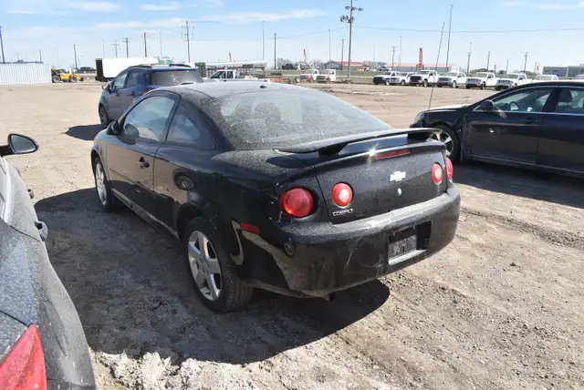 2009 Chevrolet Cobalt - Photo 2