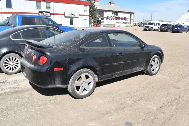 2009 Chevrolet Cobalt - Photo 3
