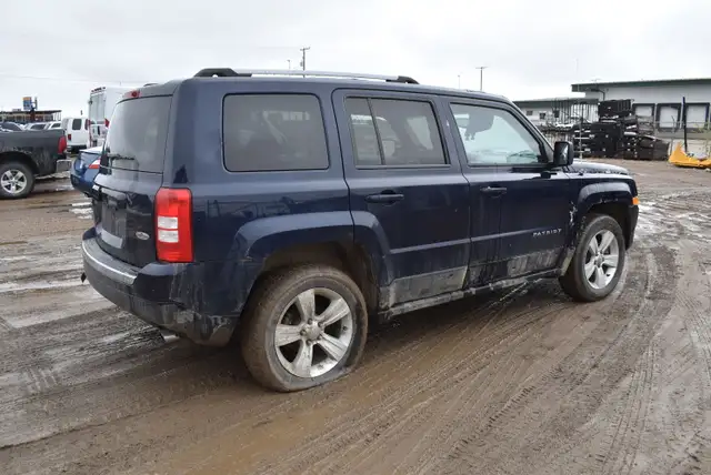 2016 Jeep Patriot Sport 4WD - Photo 3
