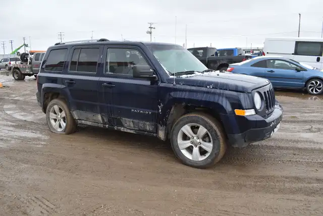 2016 Jeep Patriot Sport 4WD - Photo 4