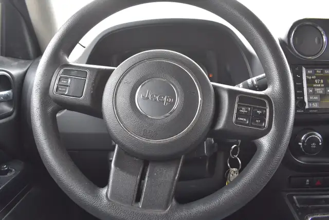 2016 Jeep Patriot Sport 4WD - Photo 10