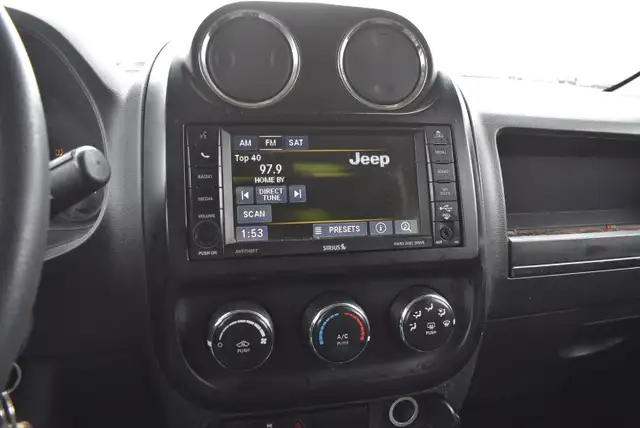 2016 Jeep Patriot Sport 4WD - Photo 11