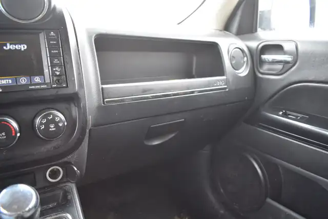 2016 Jeep Patriot Sport 4WD - Photo 13
