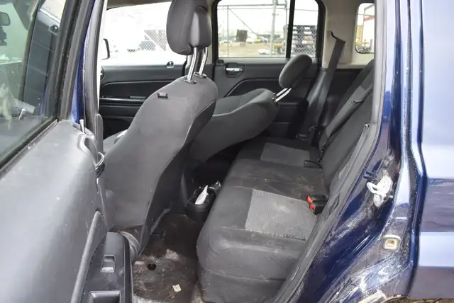 2016 Jeep Patriot Sport 4WD - Photo 16