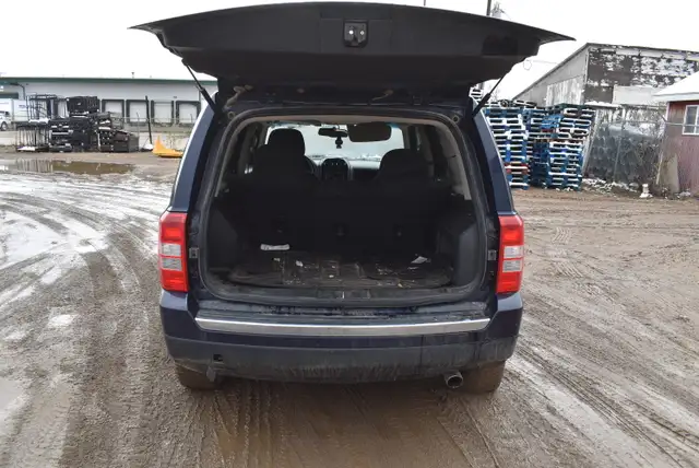 2016 Jeep Patriot Sport 4WD - Photo 18