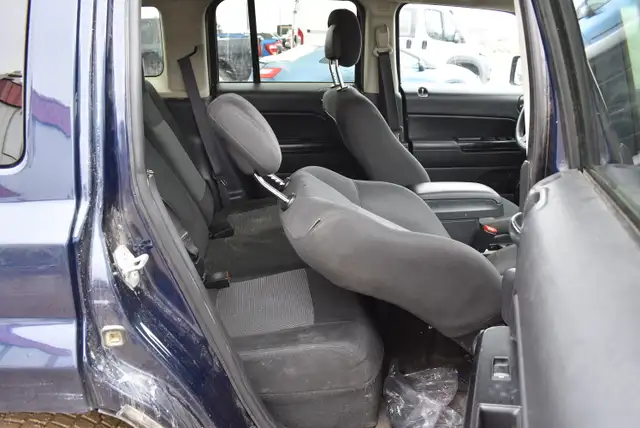 2016 Jeep Patriot Sport 4WD - Photo 21