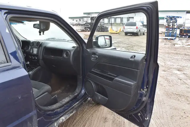 2016 Jeep Patriot Sport 4WD - Photo 22