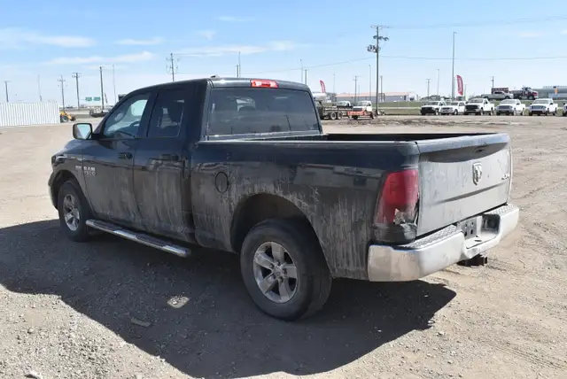 2016 RAM 1500 - Photo 2
