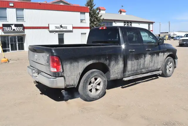 2016 RAM 1500 - Photo 3