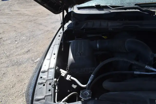 2016 RAM 1500 - Photo 23