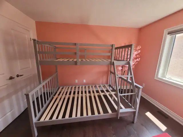 Single Over Double Solid Wood Bunk Bed