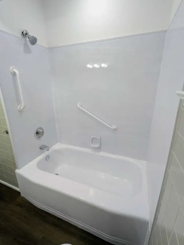 FOR RENT: 4 Bedrooms & 3 FULL Bathrooms (Main Floor of Det - Photo 10
