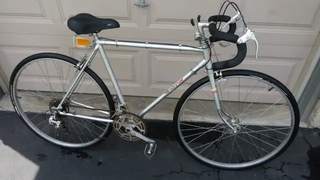 Men Road Bicycle