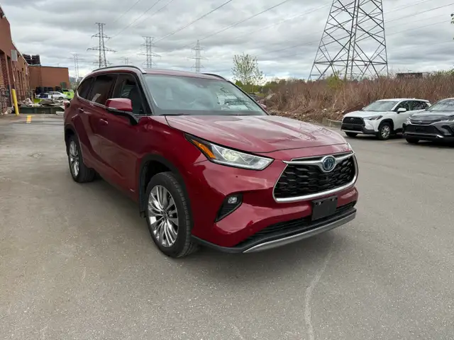 2024 Toyota Highlander Hybrid Limited AWD, PLATINUM PKG - Photo 3