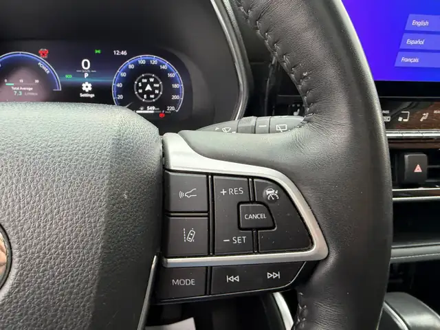2024 Toyota Highlander Hybrid Limited AWD, PLATINUM PKG - Photo 16