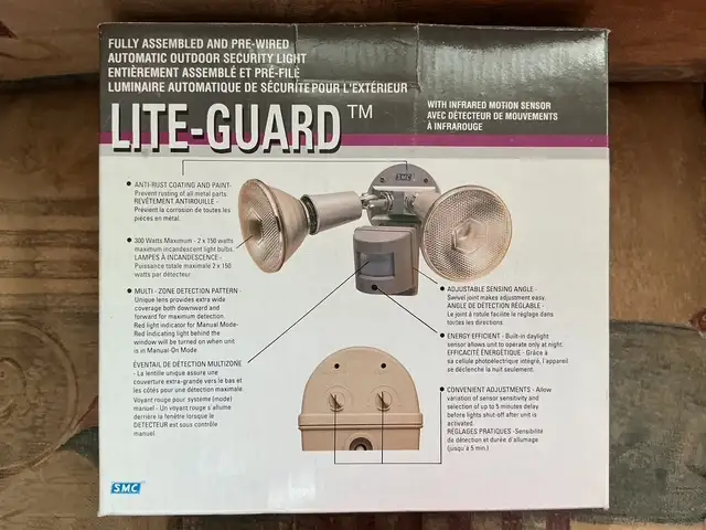 LUMINAIRES AUTOMATIQUES DE SÉCURITÉ ET DÉTECTEUR POUR EXTÉRIEUR - Photo 4