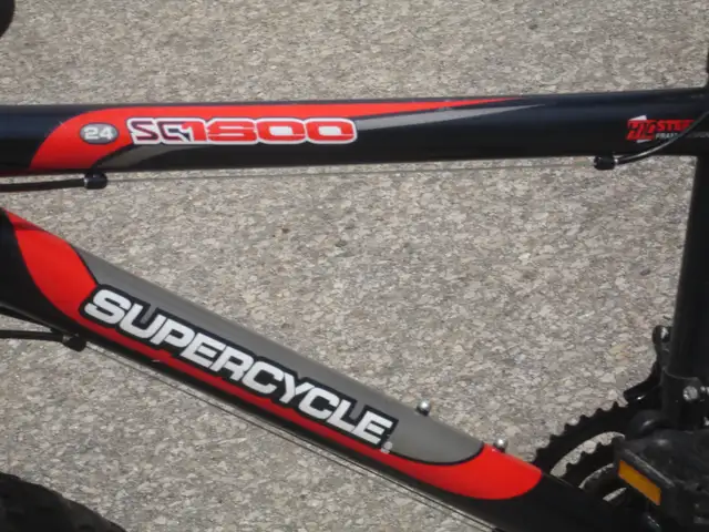 IT'S OUTGROWN NOW 24' SUPERCYCLE SC1800 SERIES 18 SPD MTB BIKE! - Photo 5