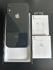 iPhone XR 64gb Airpods/Charger Set/Delivery