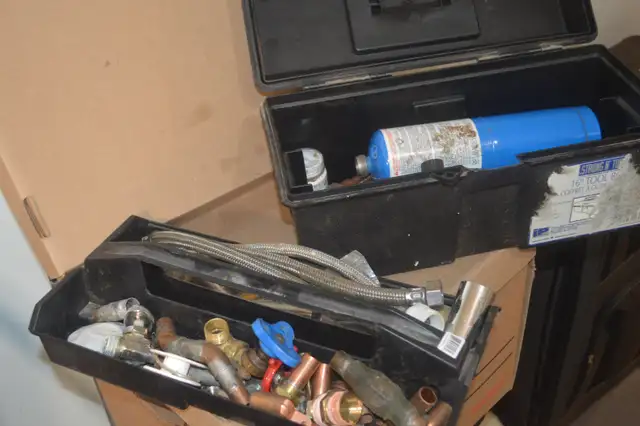 Plumbing Tools, Torch and Repair Parts, Case Included - Photo 3