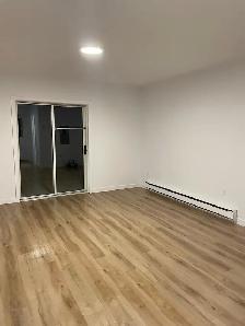 2 Bedroom on Doctor's Lake - Photo 3