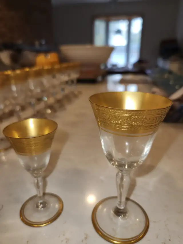 Magnifiques coupes pour dessert, vin ou shaps - Bordures en or - Photo 4