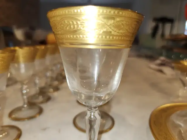 Magnifiques coupes pour dessert, vin ou shaps - Bordures en or - Photo 5