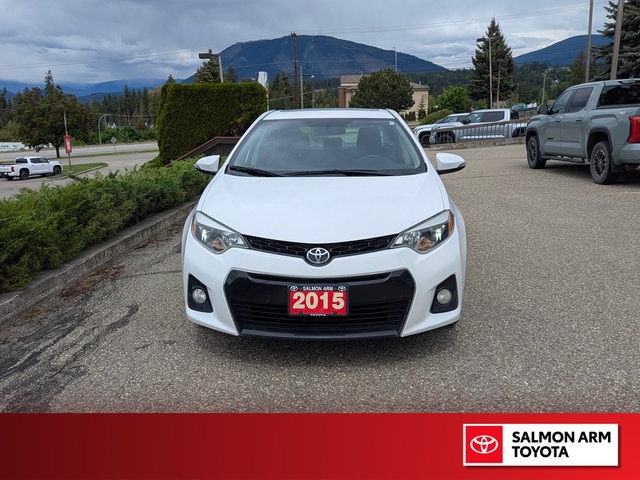 2015 Toyota Corolla S S, NO ACCIDENTS, LOW KMS - Photo 2
