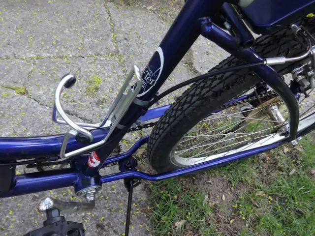 VÉLO SCHWINN, HYBRIDE, 6 VITESSES. 26 POUCES, PROPRE. - Photo 5