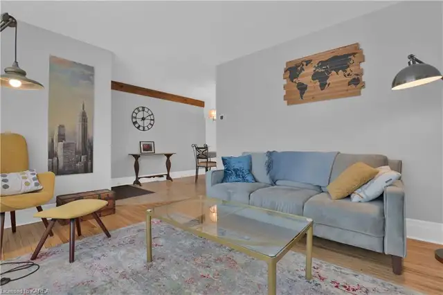 2 Bed / 1 Bath Apartment, Fully Furnished, All Inclusive