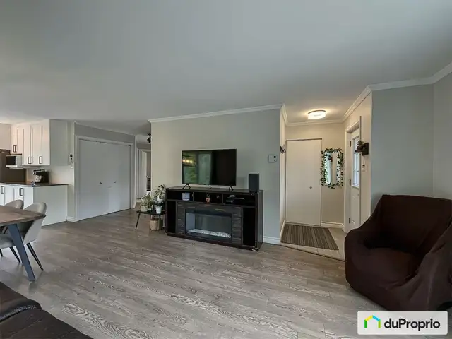$589,000 - Duplex for sale in Sherbrooke (St-Élie-d'Orford) - Photo 2