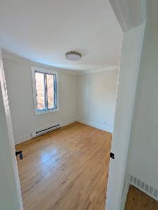 4½ À LOUER À CÔTE-DES-NEIGES (EN FACE D’UN PARC) - Photo 18