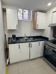 1 Bedroom Basement Apartment for Rent-Mississauga - Photo 8