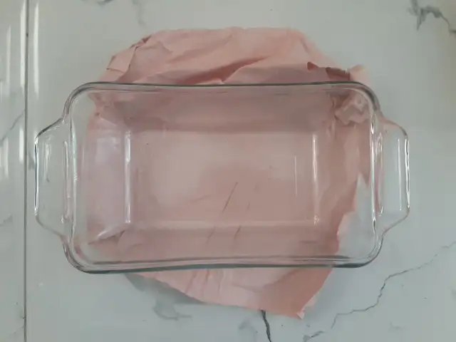 SOLD.  BRAND NEW (Never used) CASSEROLE