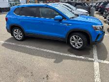 2022 VW TAOS - AWD - Photo 3