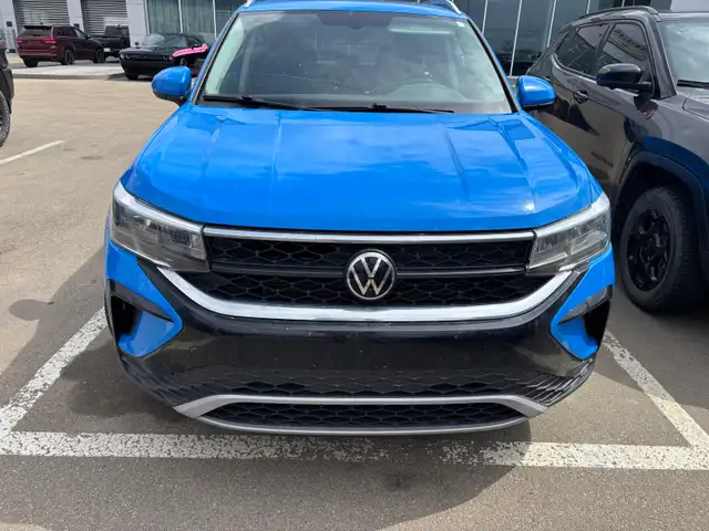 2022 VW TAOS - AWD - Photo 4
