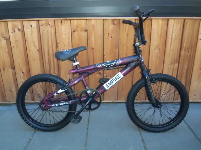 BMX 18 pouces comme neuf