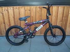 BMX 18 pouces comme neuf