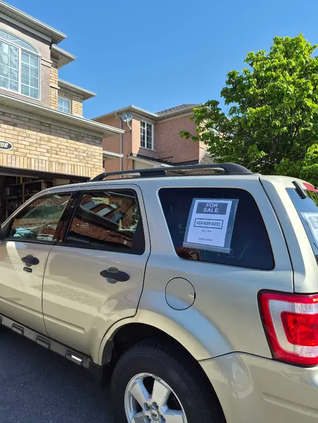 2010 Ford Escape XLT 3.0L V6 – Mississauga - Photo 8