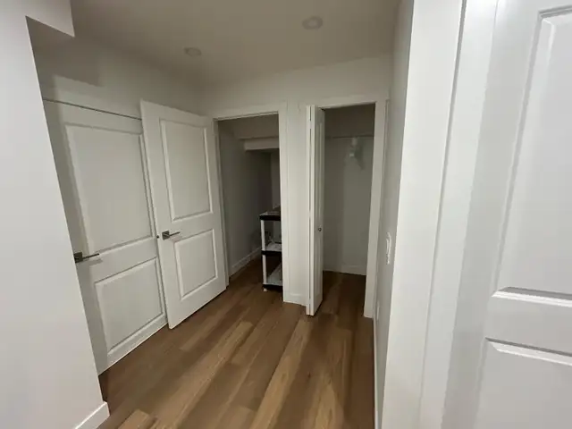 Legal basement suite for rent. - Photo 5
