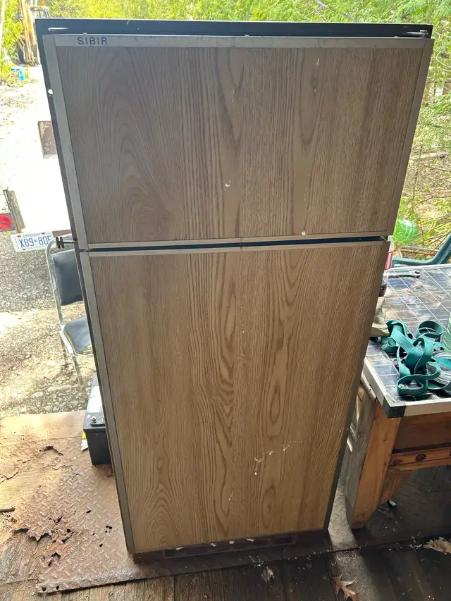 PROPANE FRIDGE/FREEZER - Photo 2