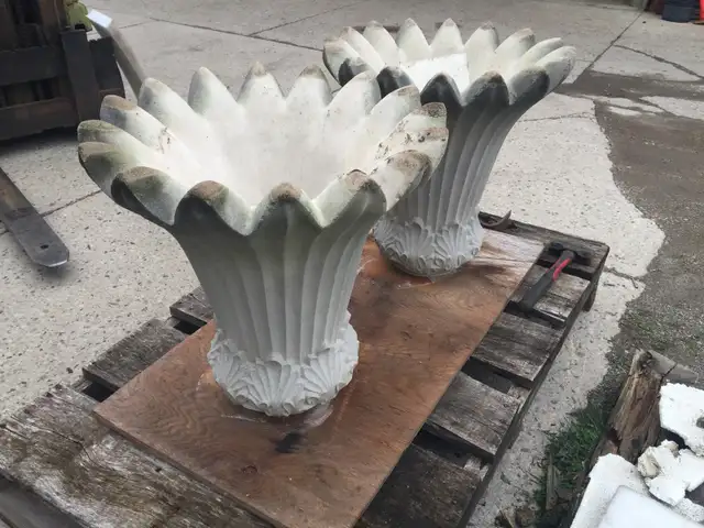 GARDEN URNS - MADE IN ENGLAND - Photo 3
