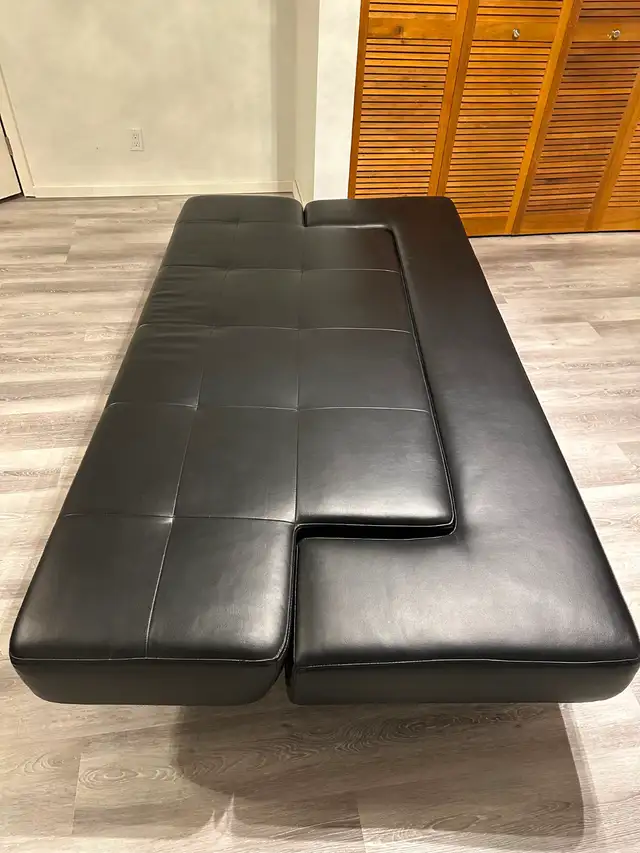 Bedroom furniture & folding sofa and bench - Photo 7
