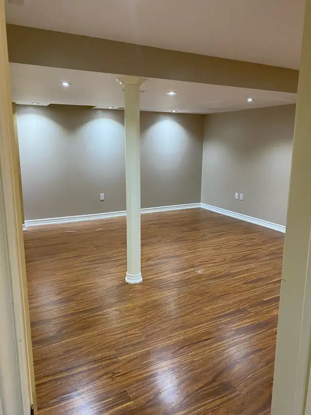 2 Bedrooms legal basement for rent- inclusive of all utilities - Photo 5
