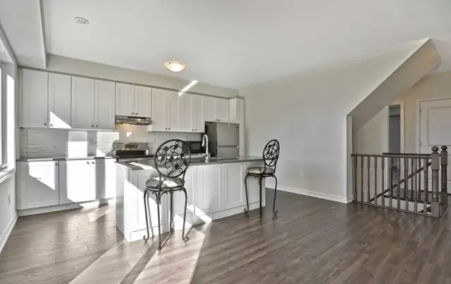 Room For Rent - Photo 4